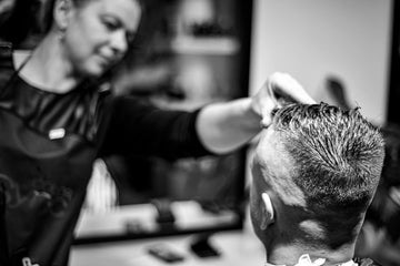The Science Behind Hair Growth and Thinning